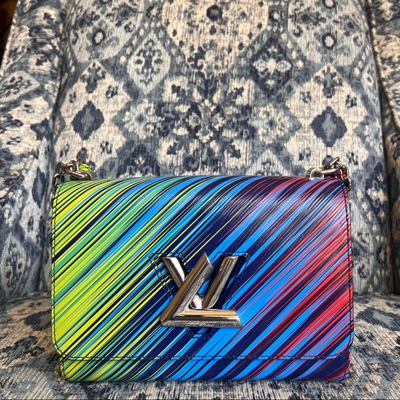 Louis Vuitton Tropical Epi Twist MM - Picture 2 of 15